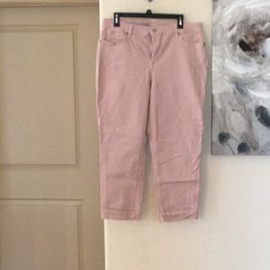 Dusty Pink Cropped Jeans